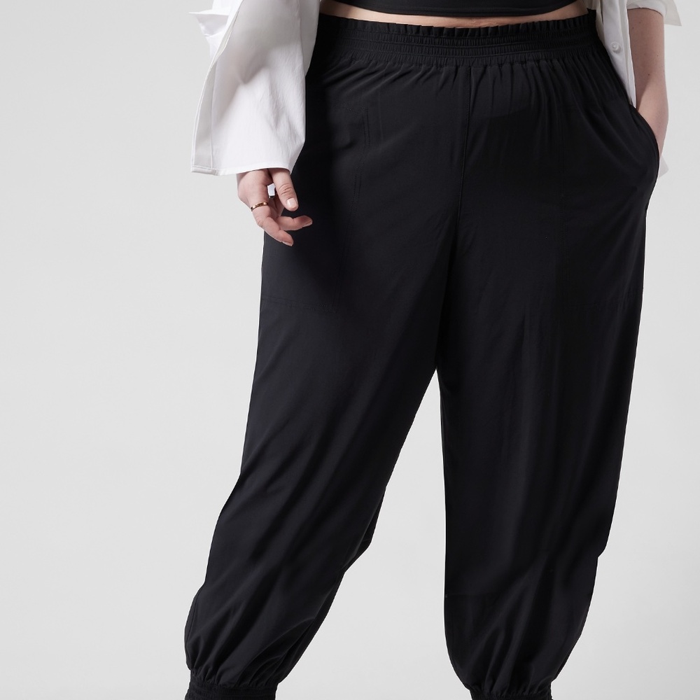 Athleta Savannah Jogger